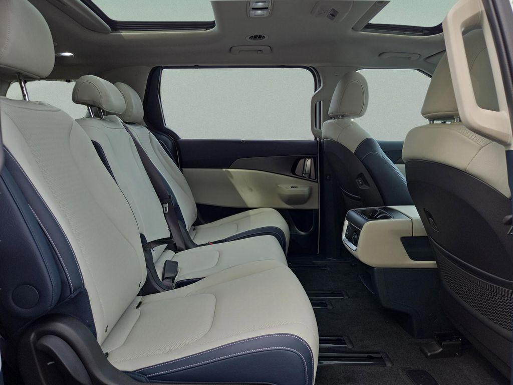 new 2026 Kia Carnival car, priced at $52,644