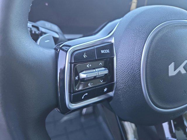 used 2025 Kia Sorento Hybrid car, priced at $36,695