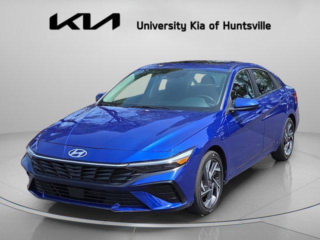 used 2025 Hyundai Elantra car, priced at $22,294