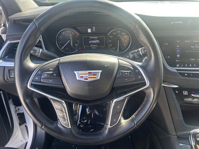 used 2023 Cadillac XT5 car, priced at $27,995