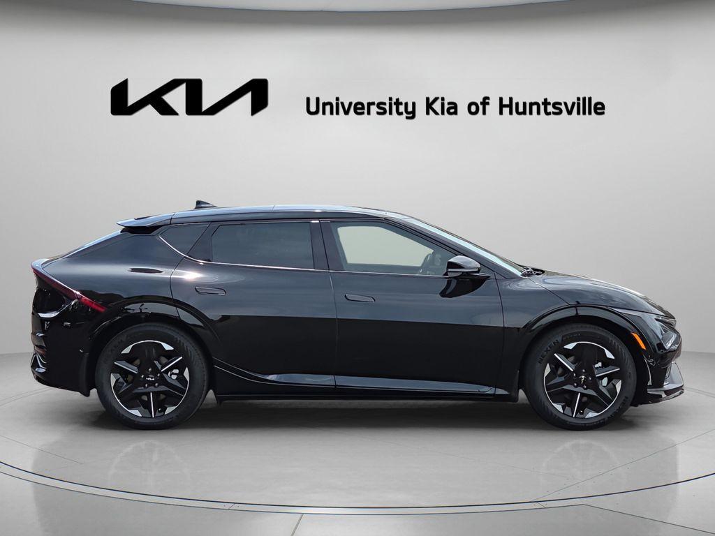 new 2025 Kia EV6 car, priced at $53,875