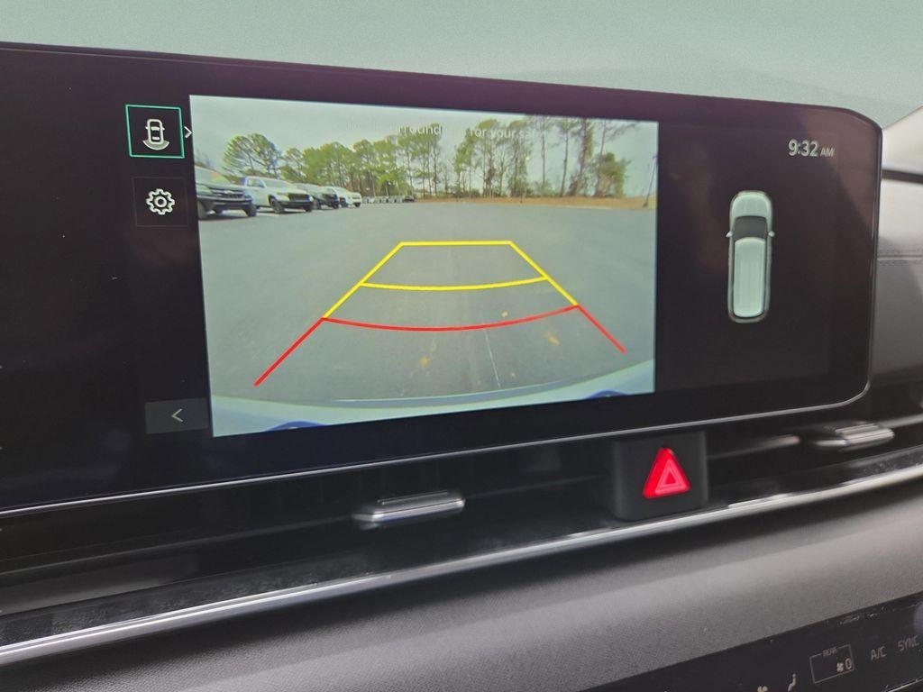 new 2026 Kia Carnival Hybrid car, priced at $45,059