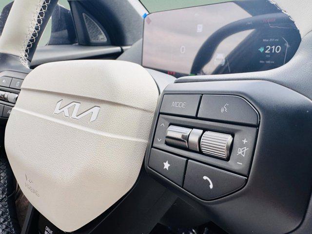 new 2025 Kia EV6 car, priced at $46,350