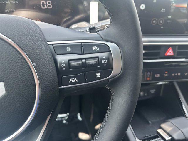 new 2025 Kia K5 car, priced at $31,121