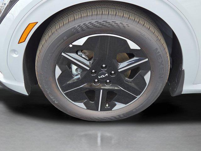 new 2025 Kia EV6 car, priced at $52,616