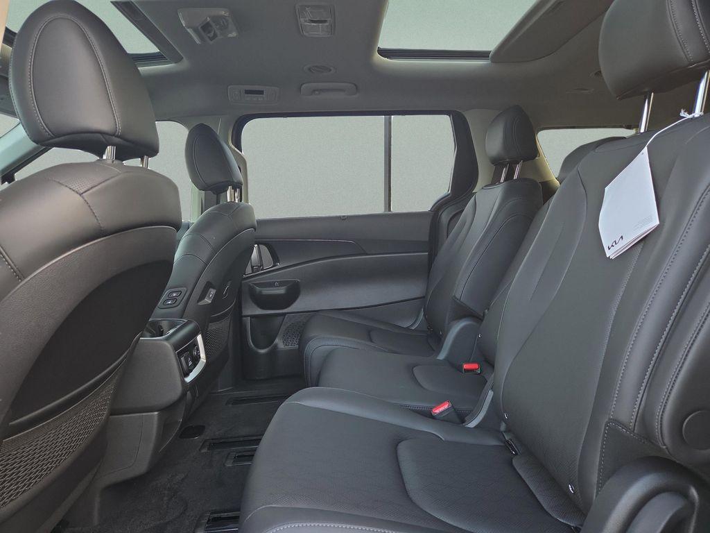 new 2026 Kia Carnival car, priced at $49,044