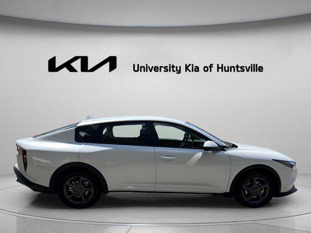 new 2025 Kia K4 car, priced at $23,132