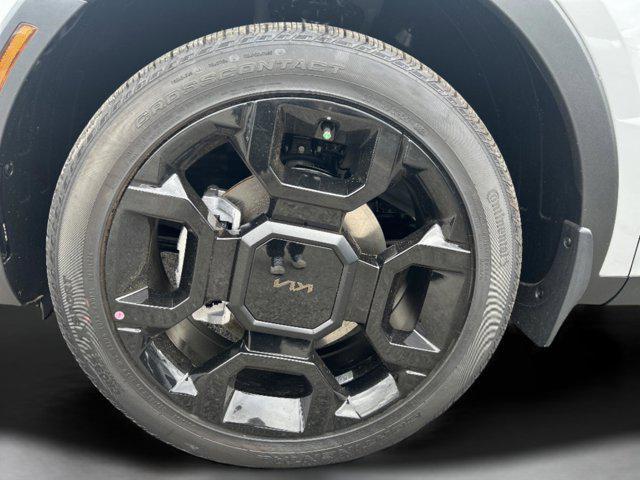 new 2026 Kia Sorento car, priced at $42,715