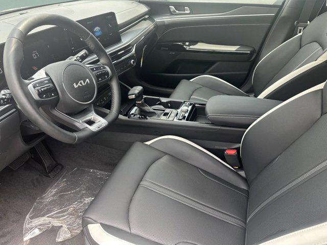 new 2025 Kia K5 car, priced at $30,662
