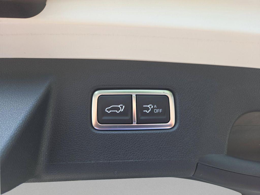 new 2026 Kia Sorento car, priced at $47,004