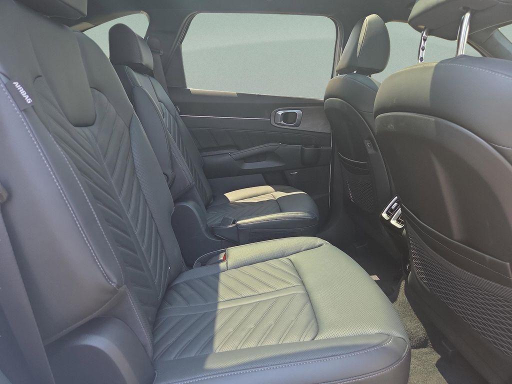 new 2026 Kia Sorento car, priced at $47,004