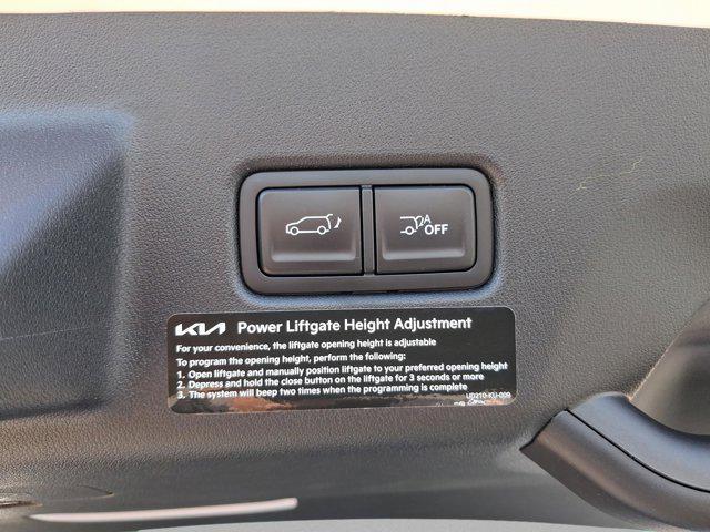 new 2027 Kia Telluride Hybrid car, priced at $62,070