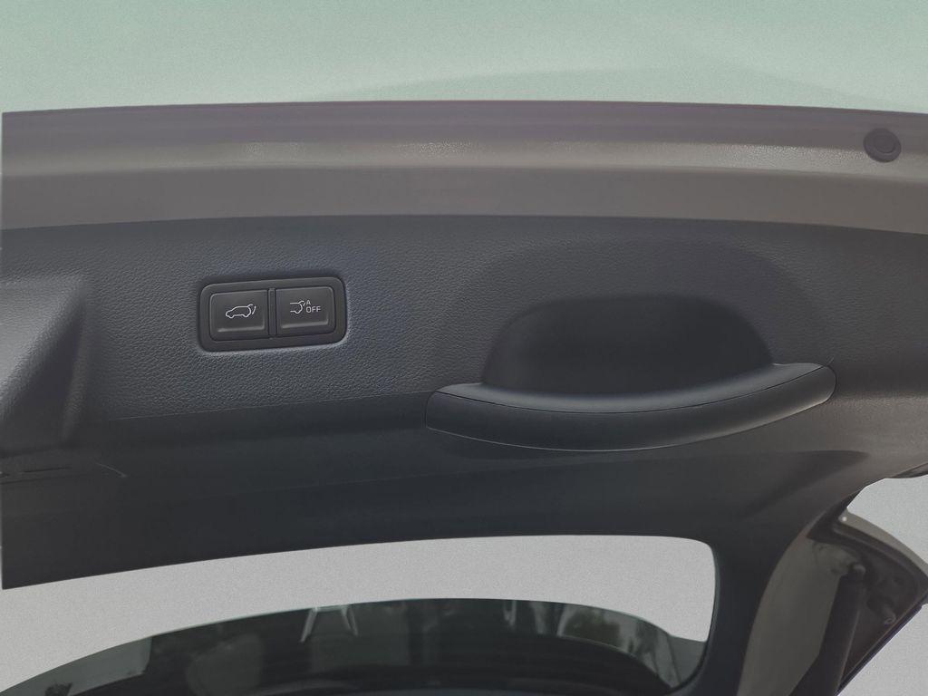 new 2026 Kia Carnival Hybrid car, priced at $54,644