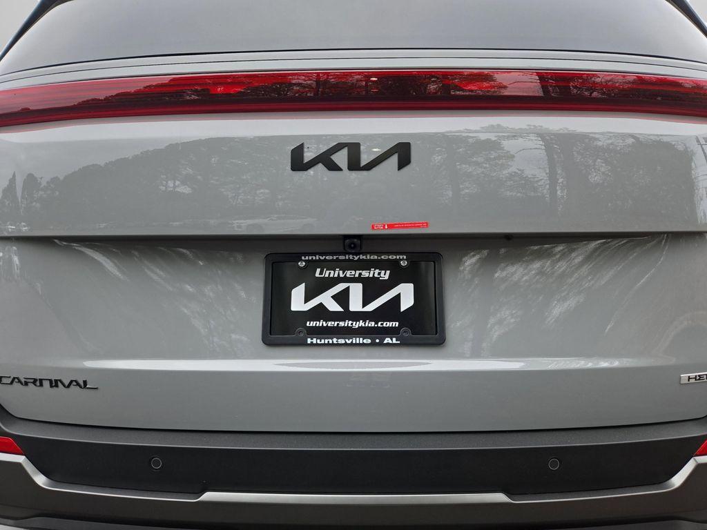 new 2026 Kia Carnival Hybrid car, priced at $54,644