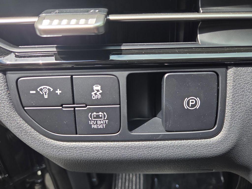 new 2026 Kia Sportage Hybrid car, priced at $31,609