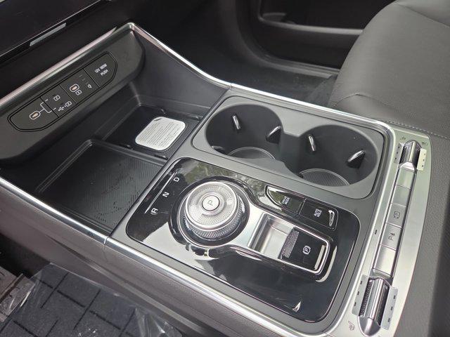 new 2026 Kia Carnival Hybrid car, priced at $53,044