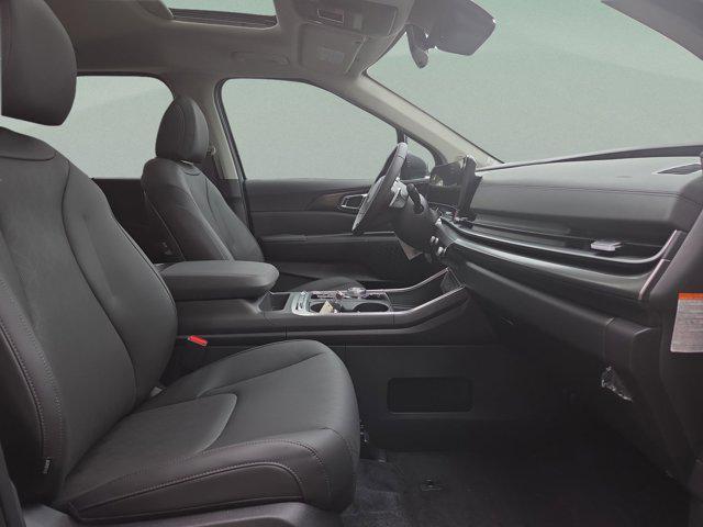 new 2026 Kia Carnival Hybrid car, priced at $53,044