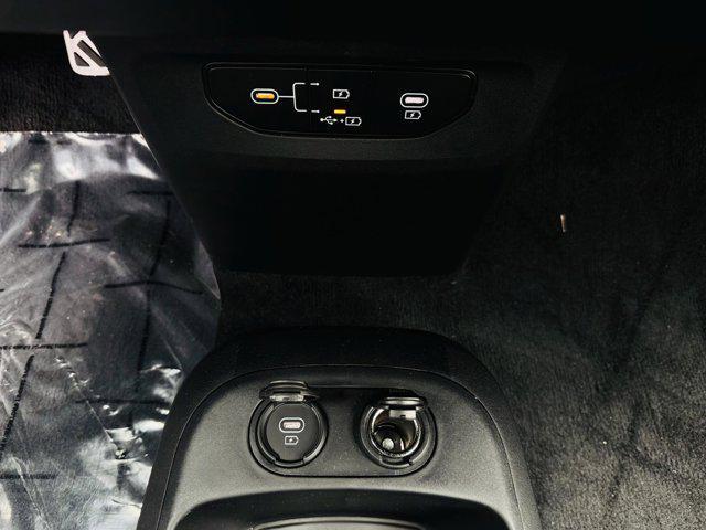 new 2025 Kia EV6 car, priced at $45,915