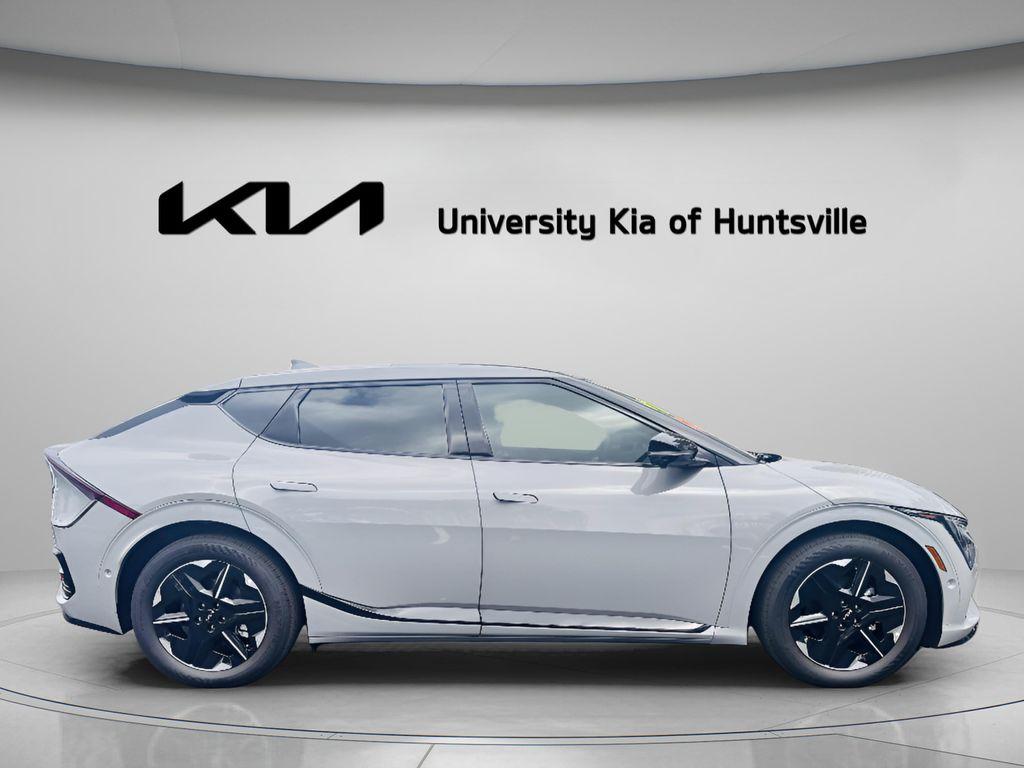new 2025 Kia EV6 car, priced at $53,053