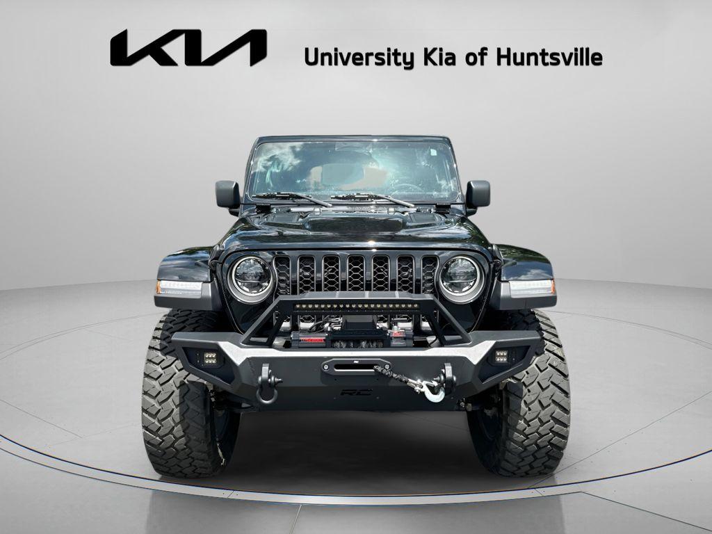 used 2023 Jeep Gladiator car, priced at $45,292