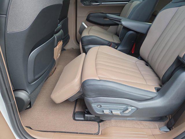 new 2026 Kia EV9 car, priced at $64,976