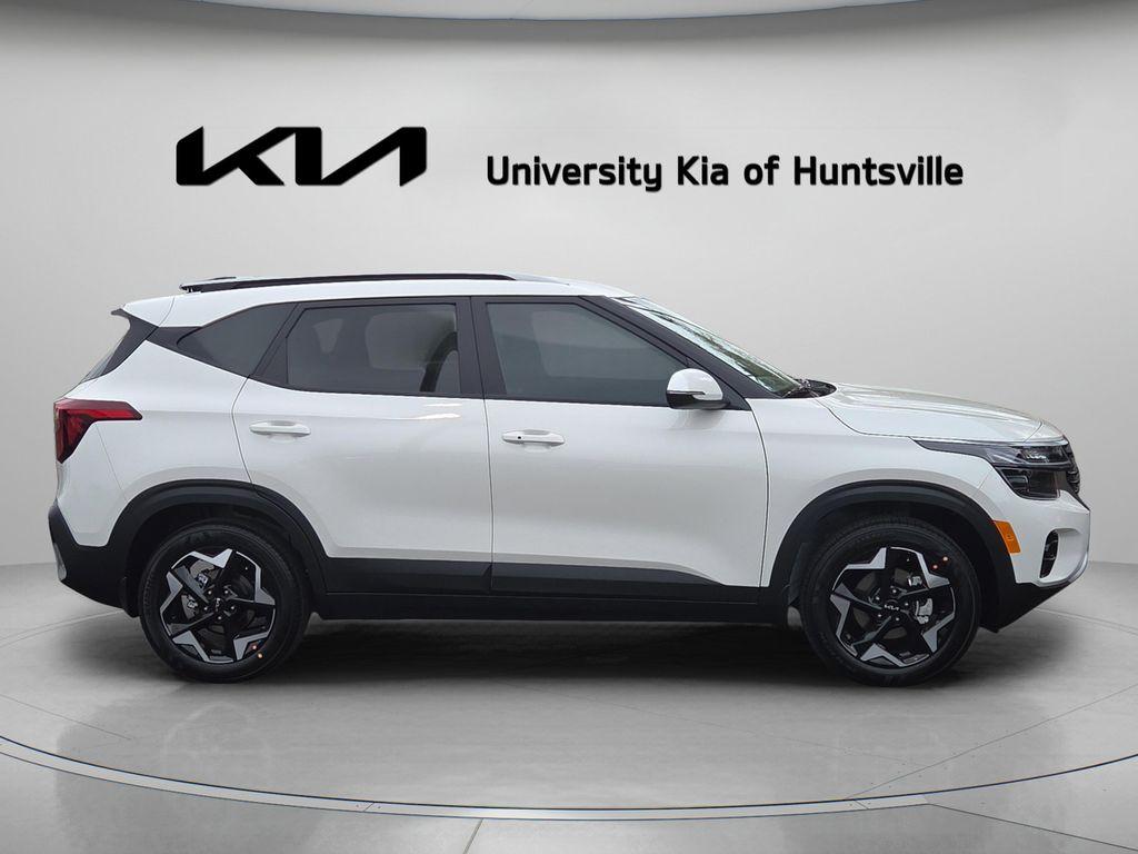 new 2026 Kia Seltos car, priced at $27,379