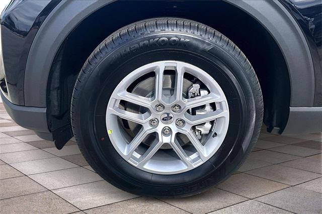 new 2026 Ford Explorer car, priced at $42,125