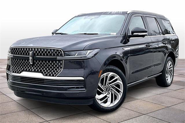 new 2026 Lincoln Navigator car, priced at $106,090