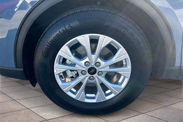 new 2026 Ford Escape car, priced at $33,275