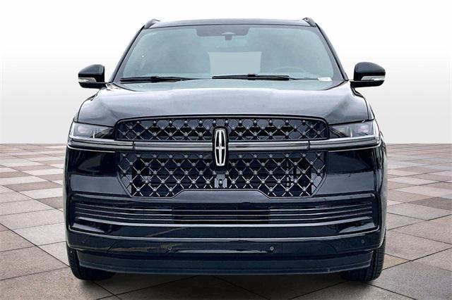 new 2026 Lincoln Navigator car, priced at $111,835