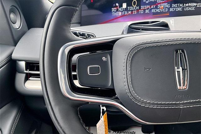 new 2026 Lincoln Navigator car, priced at $111,835