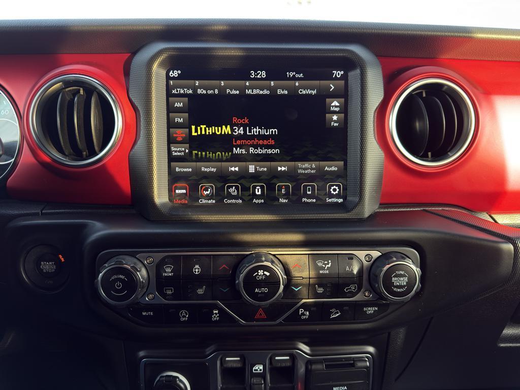 used 2021 Jeep Wrangler Unlimited car, priced at $37,900