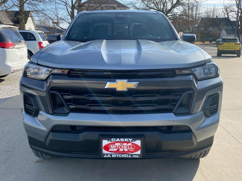 new 2025 Chevrolet Colorado car, priced at $38,490