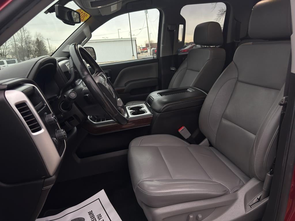 used 2018 GMC Sierra 1500 car, priced at $33,900