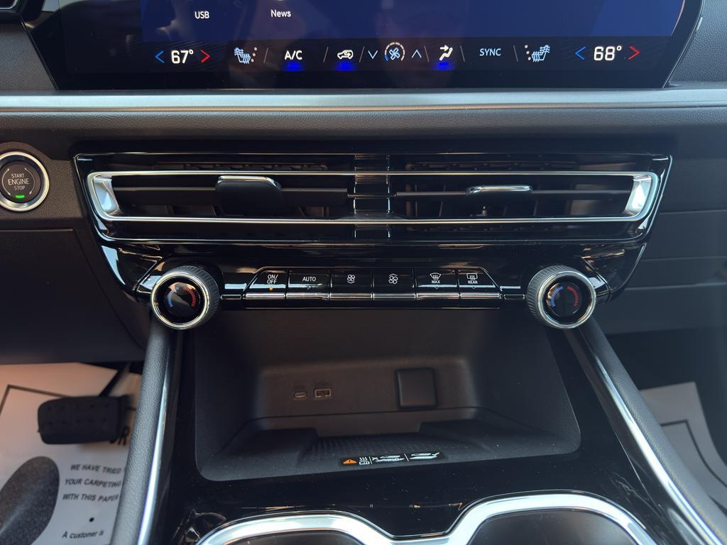 new 2026 Chevrolet Traverse car, priced at $45,345