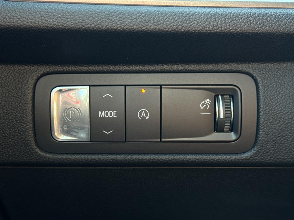 new 2026 Chevrolet Traverse car, priced at $45,345