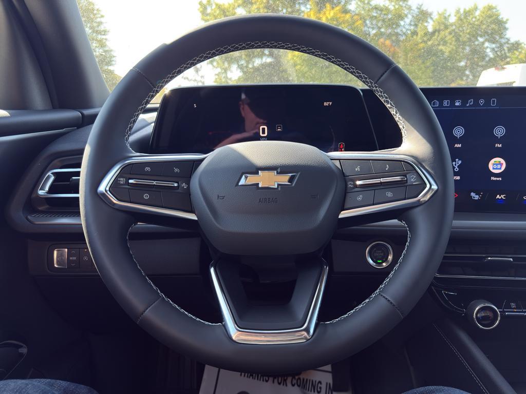 new 2026 Chevrolet Traverse car, priced at $45,345