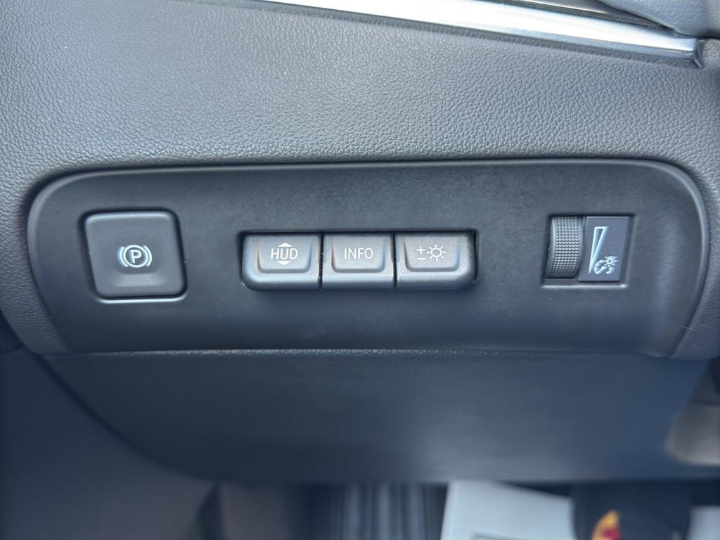 used 2022 Buick Enclave car, priced at $34,900