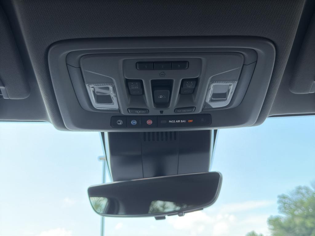 used 2024 Chevrolet Silverado 2500 car, priced at $69,900