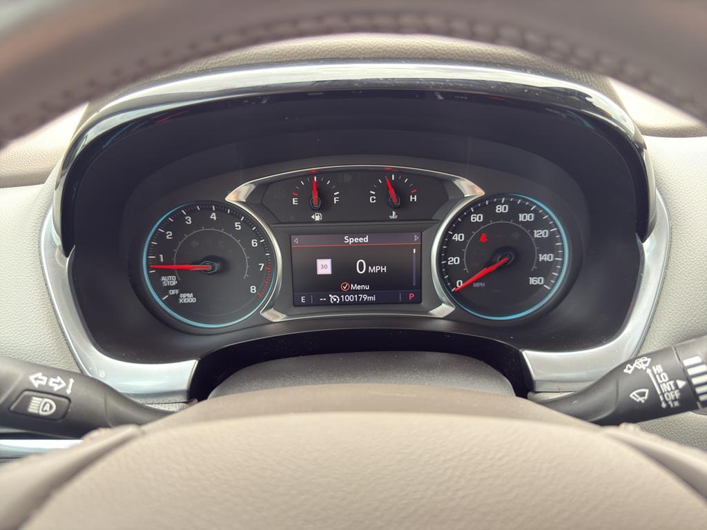 used 2020 Chevrolet Traverse car, priced at $23,900