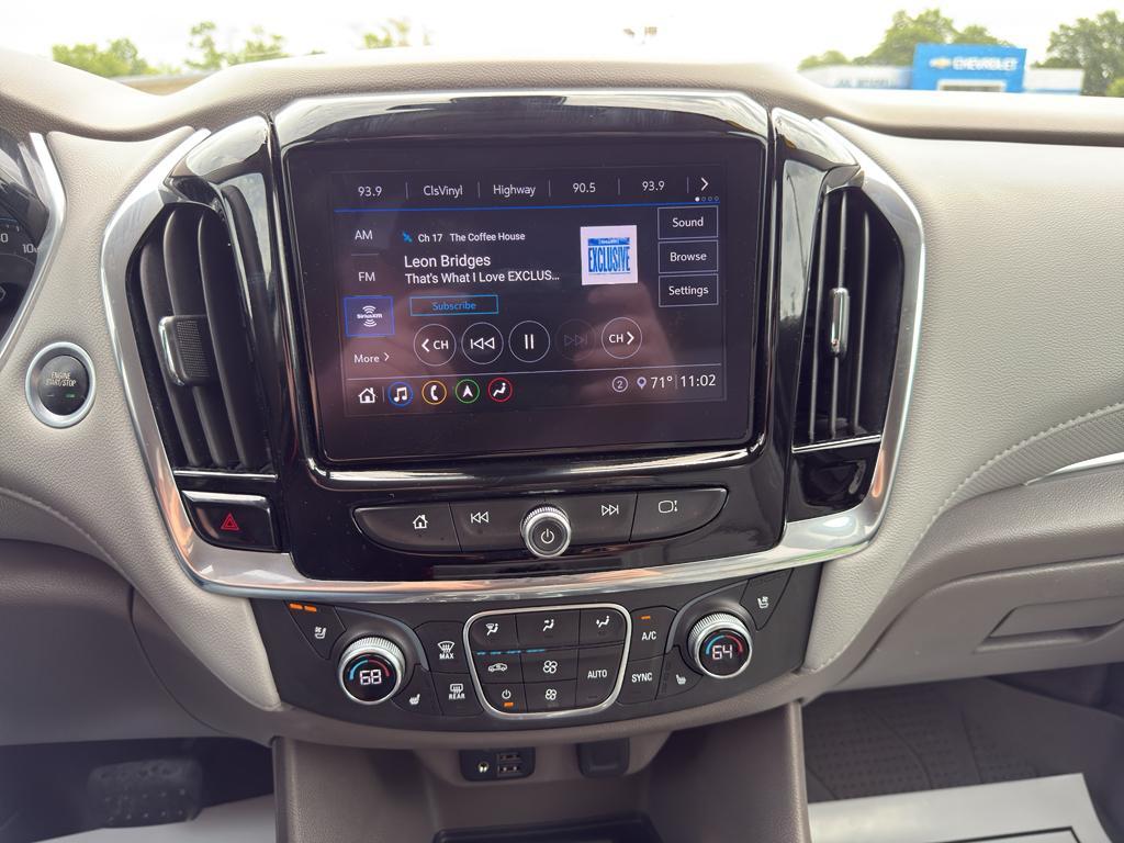 used 2020 Chevrolet Traverse car, priced at $23,900