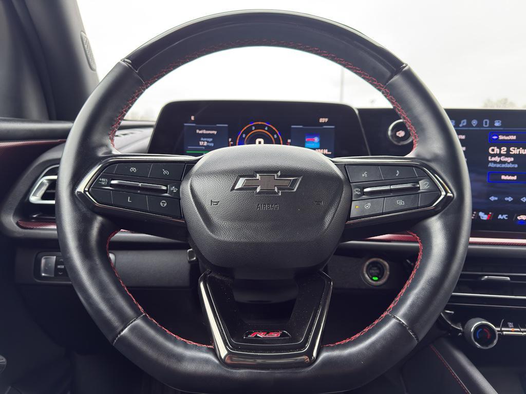 used 2024 Chevrolet Traverse car, priced at $46,900