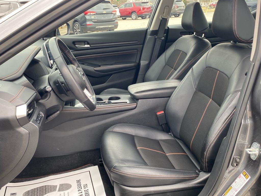 used 2022 Nissan Altima car, priced at $18,900