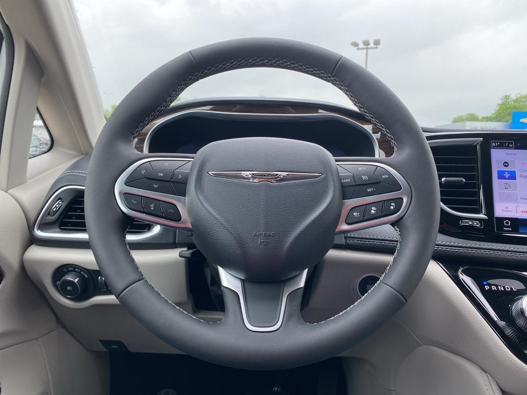 used 2024 Chrysler Pacifica car, priced at $42,900