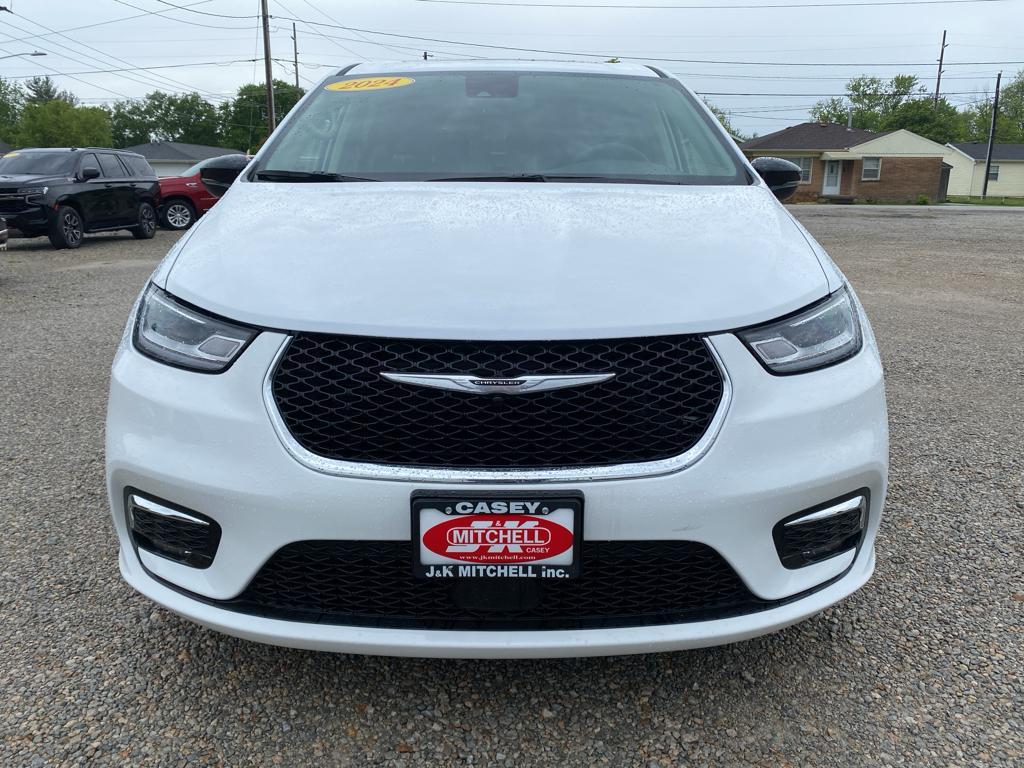 used 2024 Chrysler Pacifica car, priced at $42,900