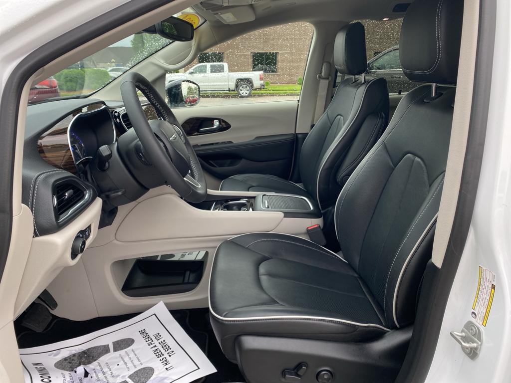 used 2024 Chrysler Pacifica car, priced at $42,900