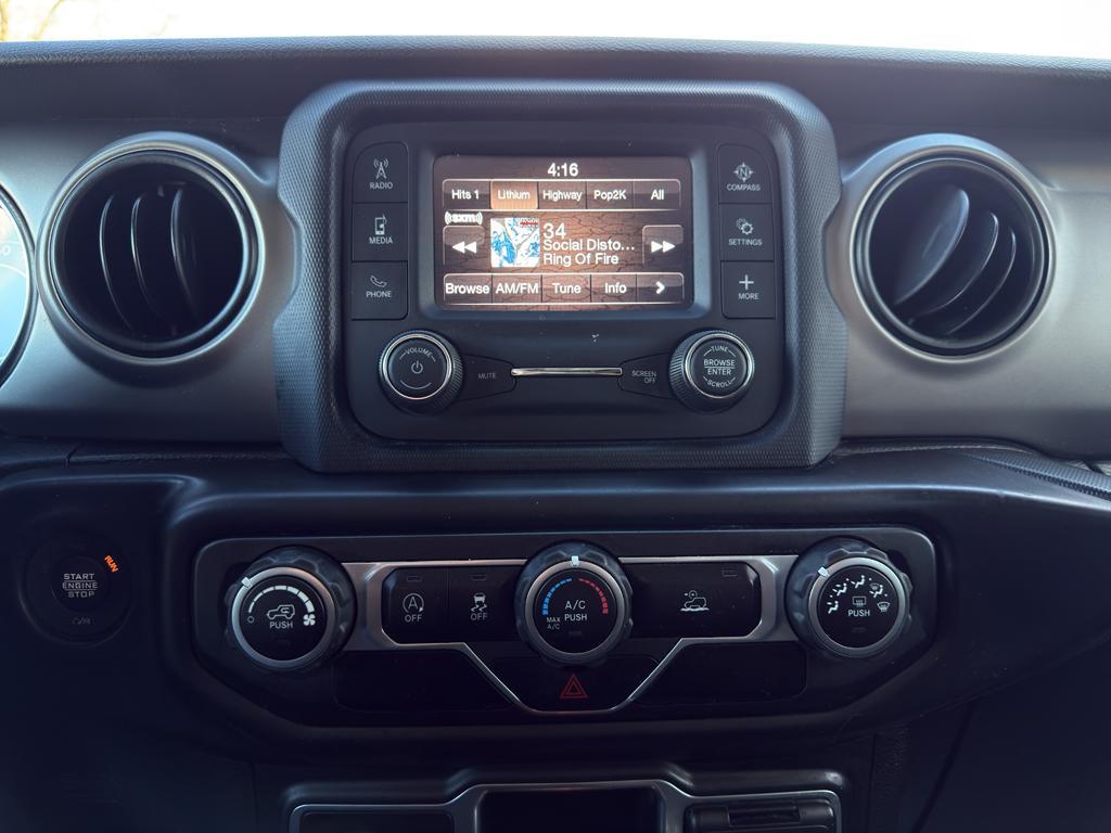 used 2021 Jeep Wrangler Unlimited car, priced at $27,900