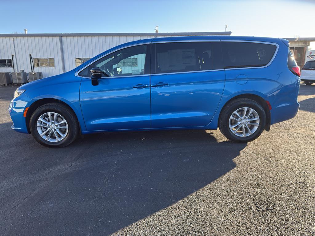 new 2026 Chrysler Pacifica car, priced at $49,955