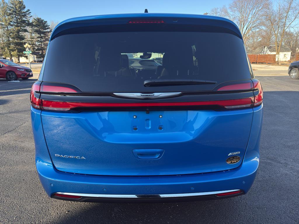 new 2026 Chrysler Pacifica car, priced at $49,955