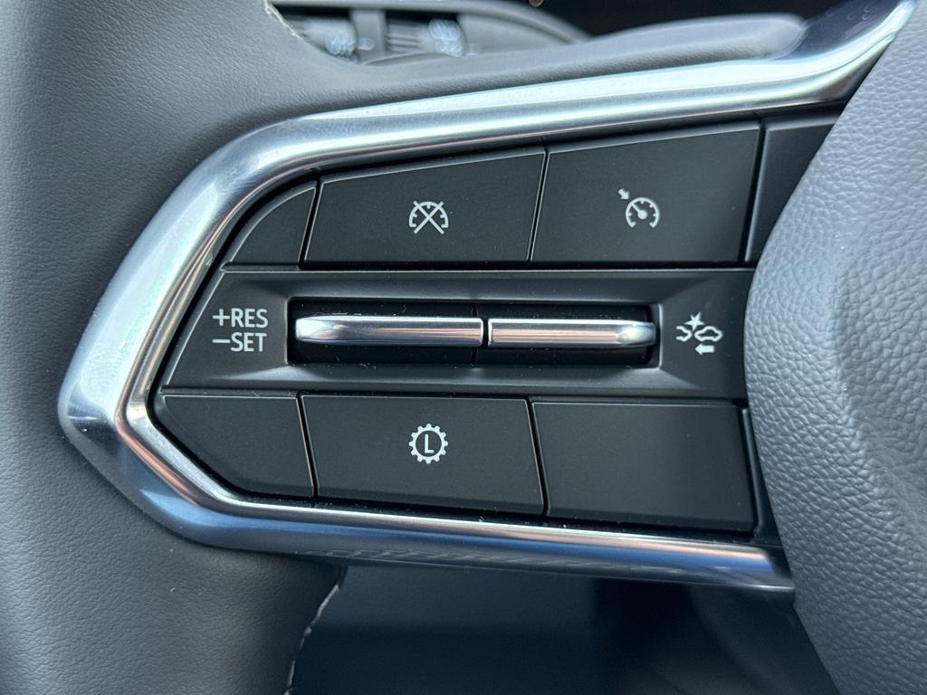 new 2025 Chevrolet Traverse car, priced at $42,195